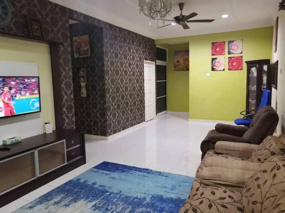 Sri Wang Homestay @ Arau Exterior photo